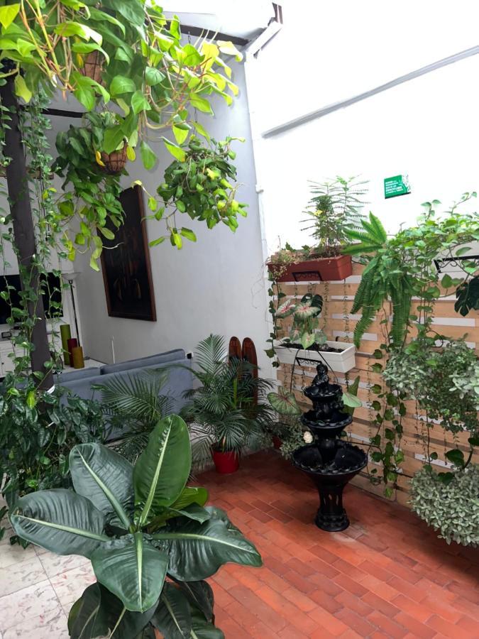 Casa Blanca San Antonio Hostal Boutique Cali Extérieur photo