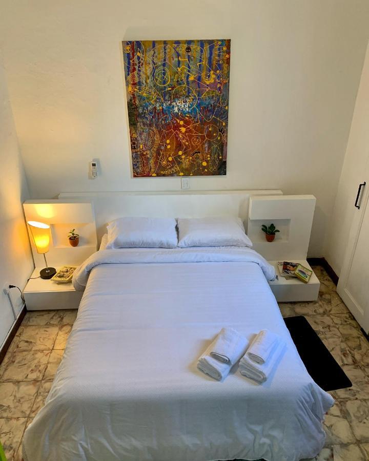 Casa Blanca San Antonio Hostal Boutique Cali Extérieur photo