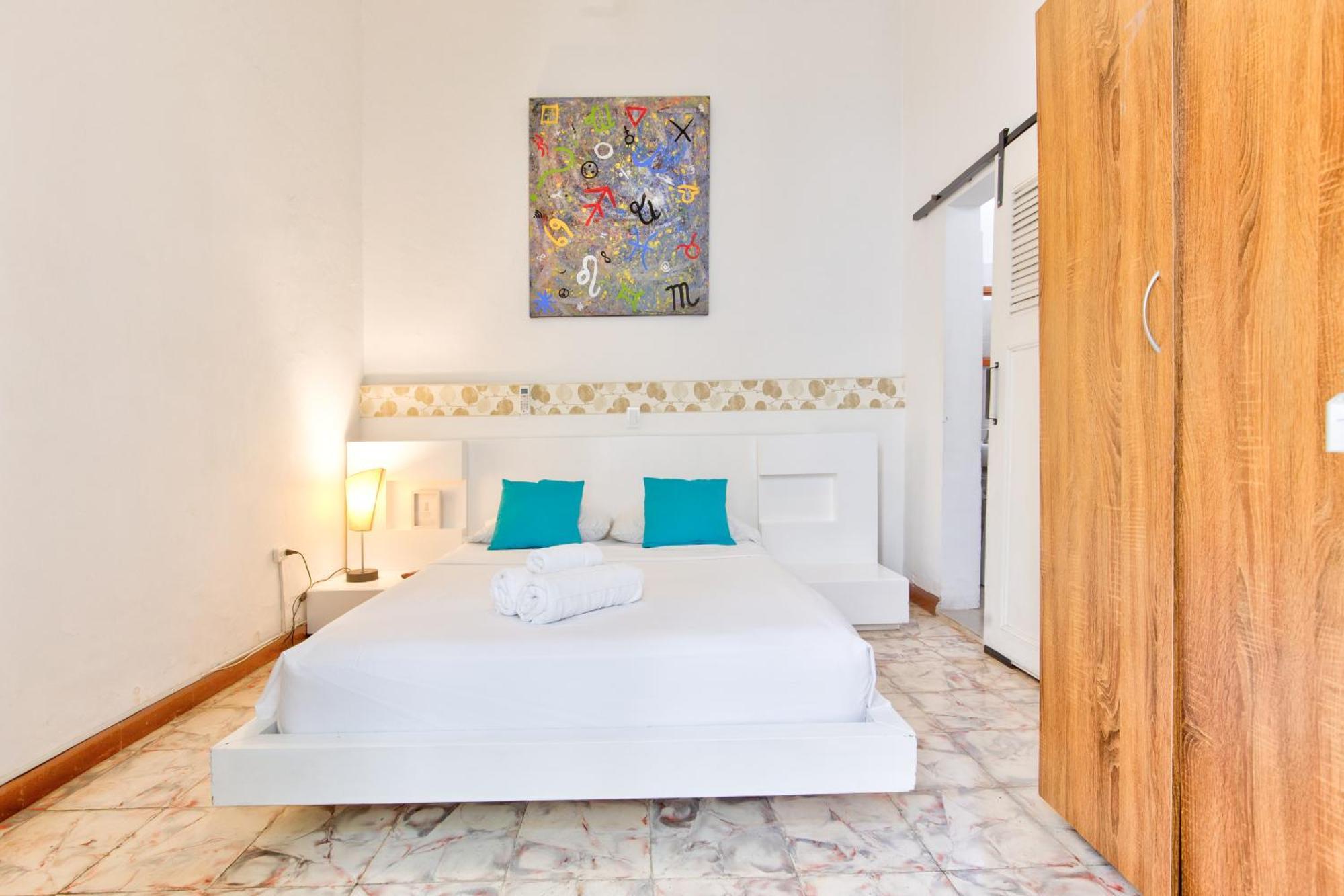 Casa Blanca San Antonio Hostal Boutique Cali Extérieur photo
