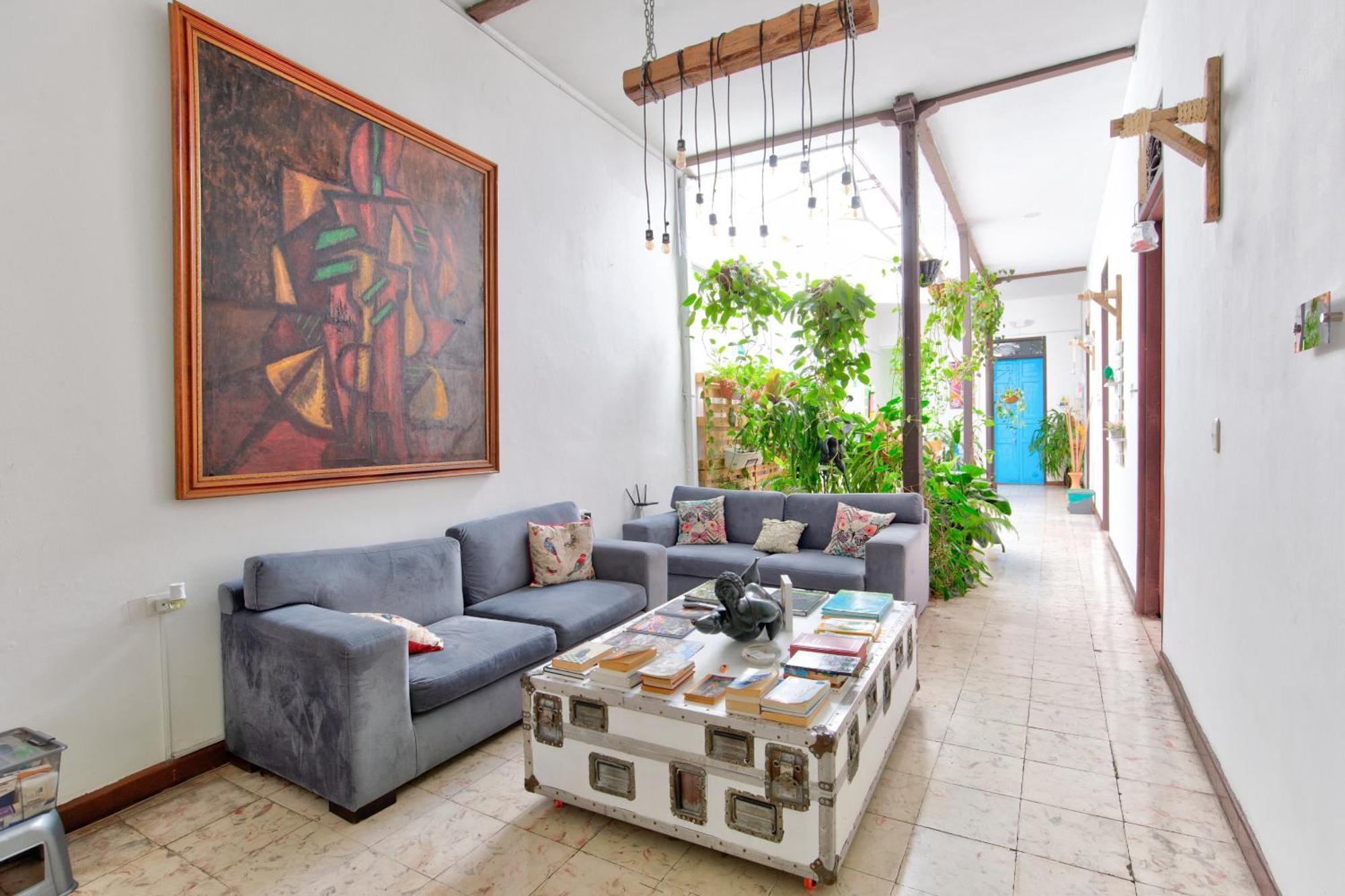 Casa Blanca San Antonio Hostal Boutique Cali Extérieur photo