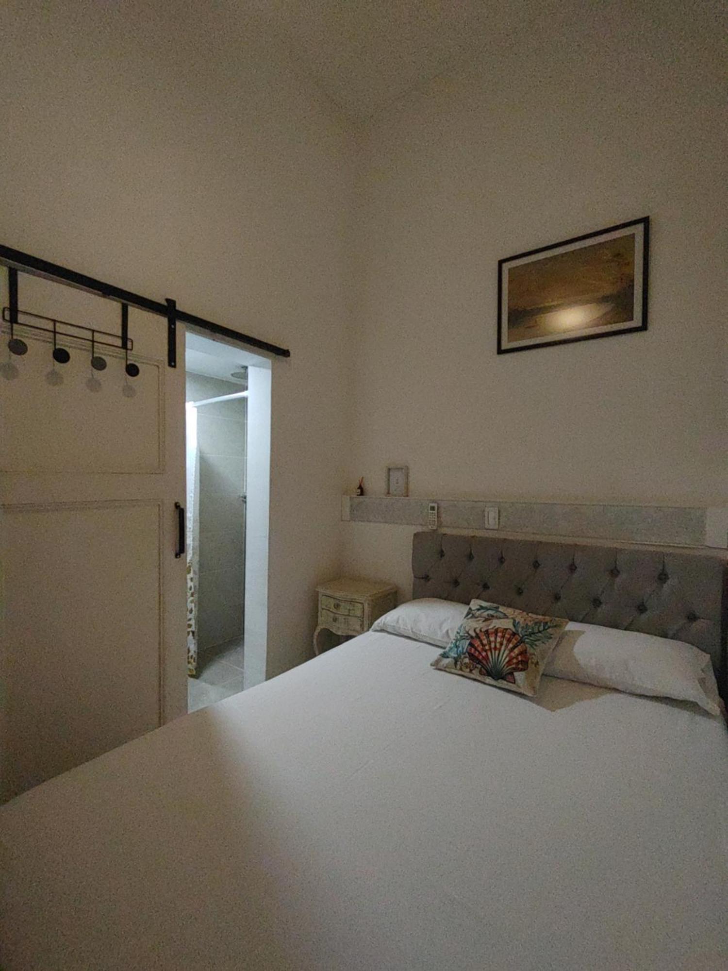 Casa Blanca San Antonio Hostal Boutique Cali Chambre photo